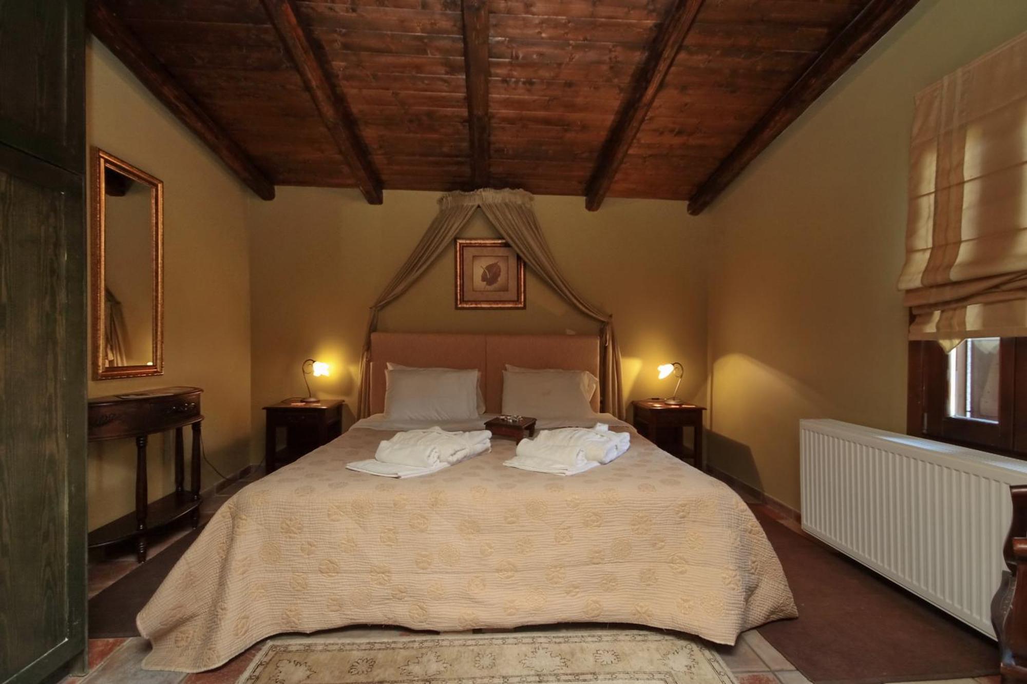 Menalia Villas & Suites Κτημα Κουμπουρη Levidi Room photo