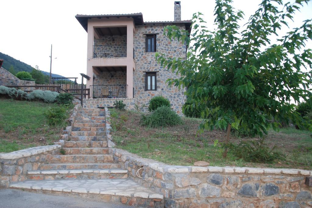 Menalia Villas & Suites Κτημα Κουμπουρη Levidi Exterior photo